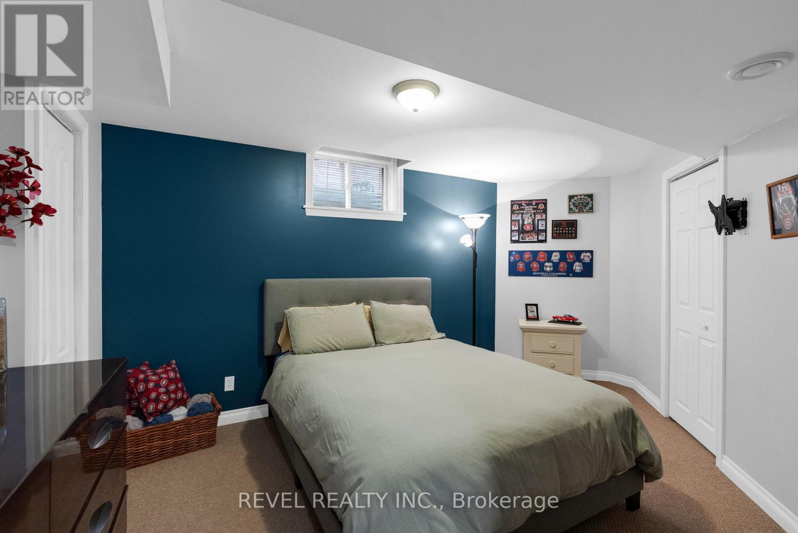 28 DUNNETT DRIVE - 18