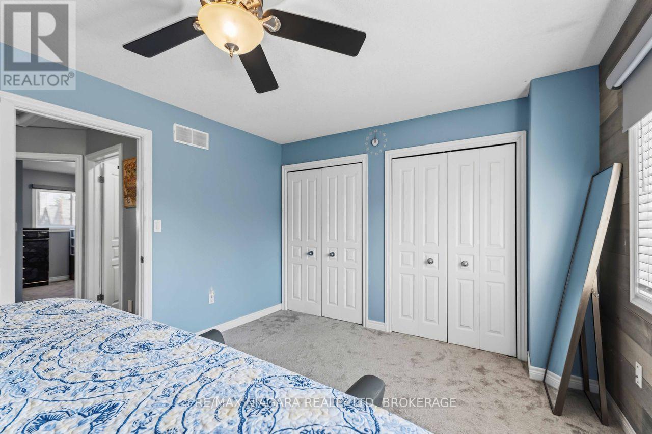 43 FLYNN COURT - 23