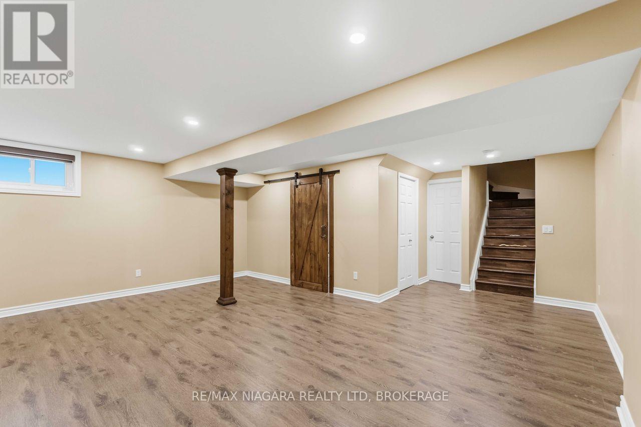 43 FLYNN COURT - 34