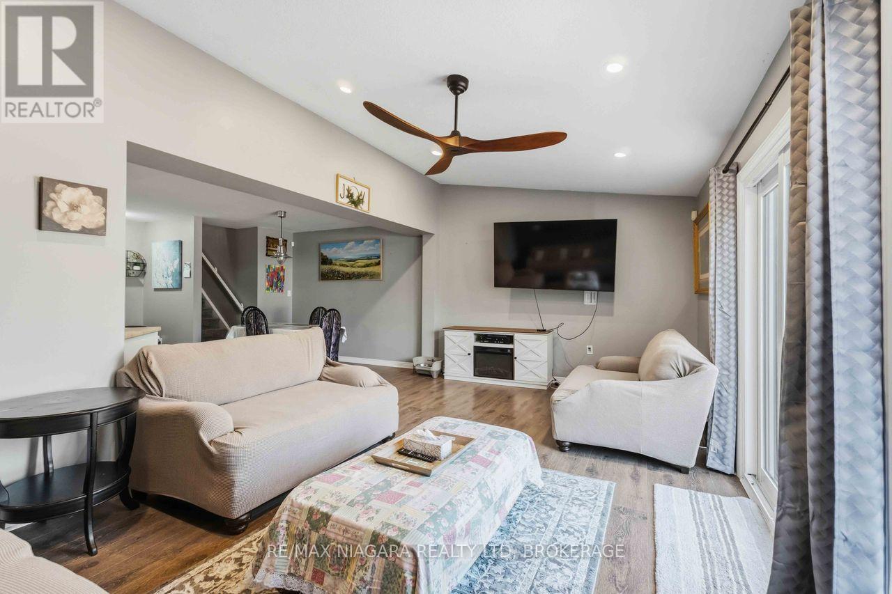 43 FLYNN COURT - 6
