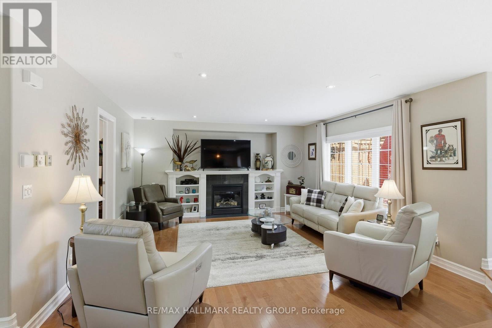 1021 KINGSWOOD STREET - 11