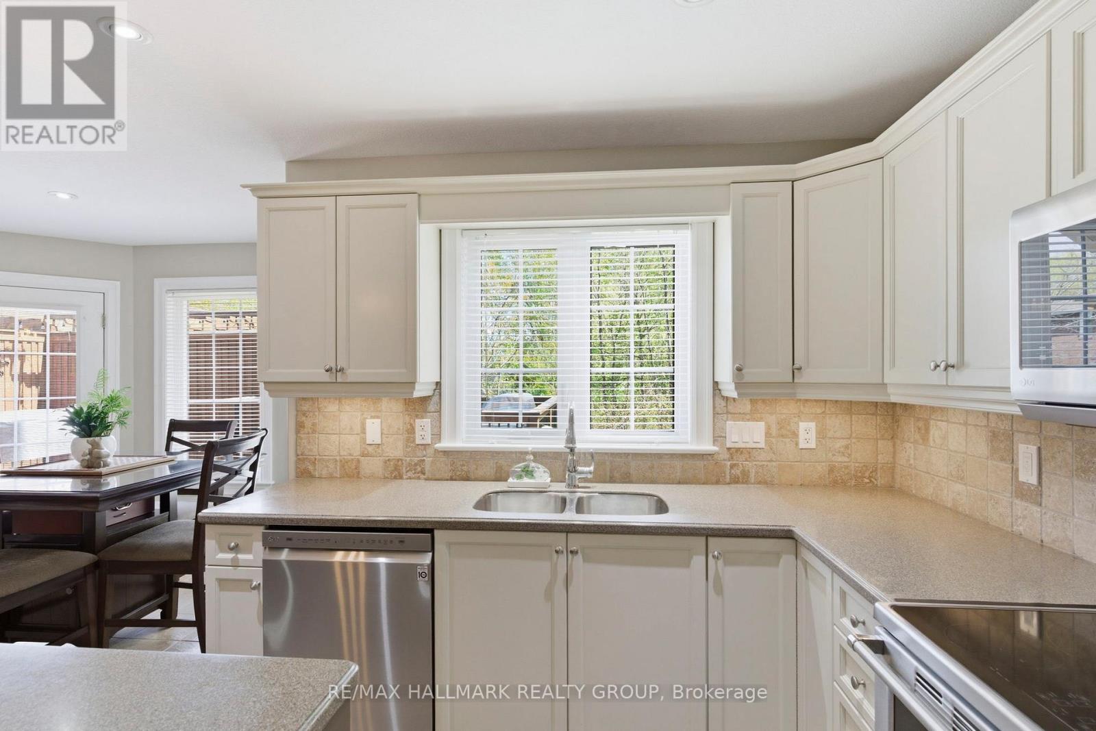 1021 KINGSWOOD STREET - 20