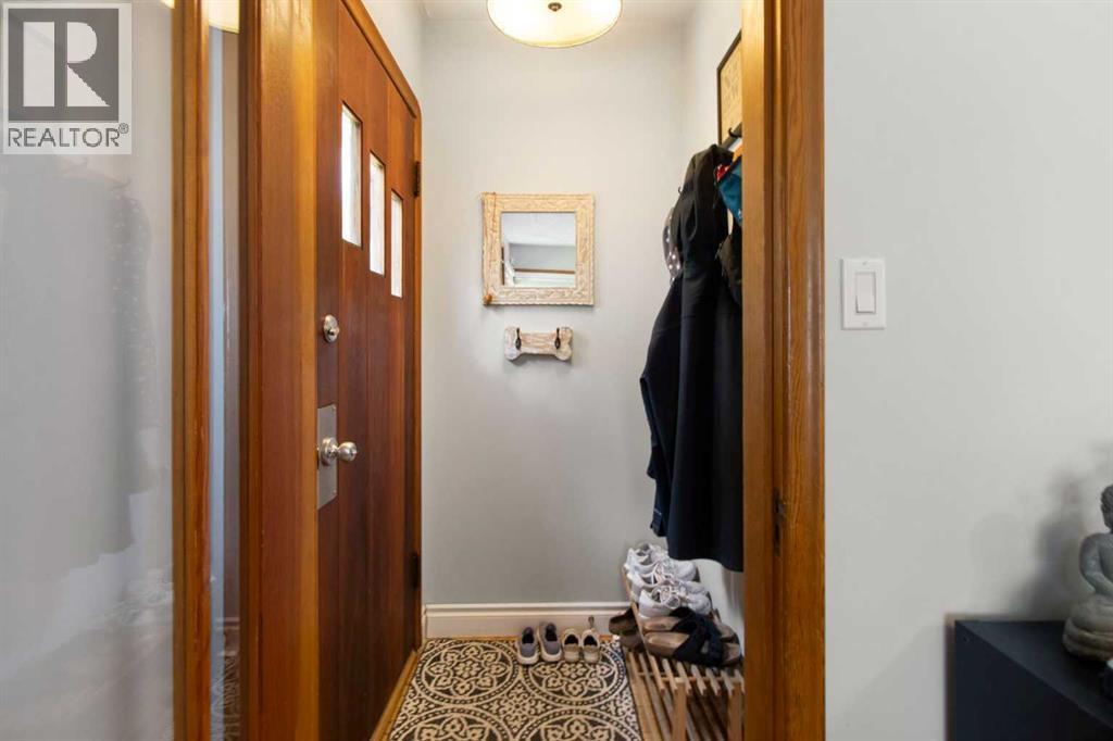 609 9 Avenue NE - Image 3