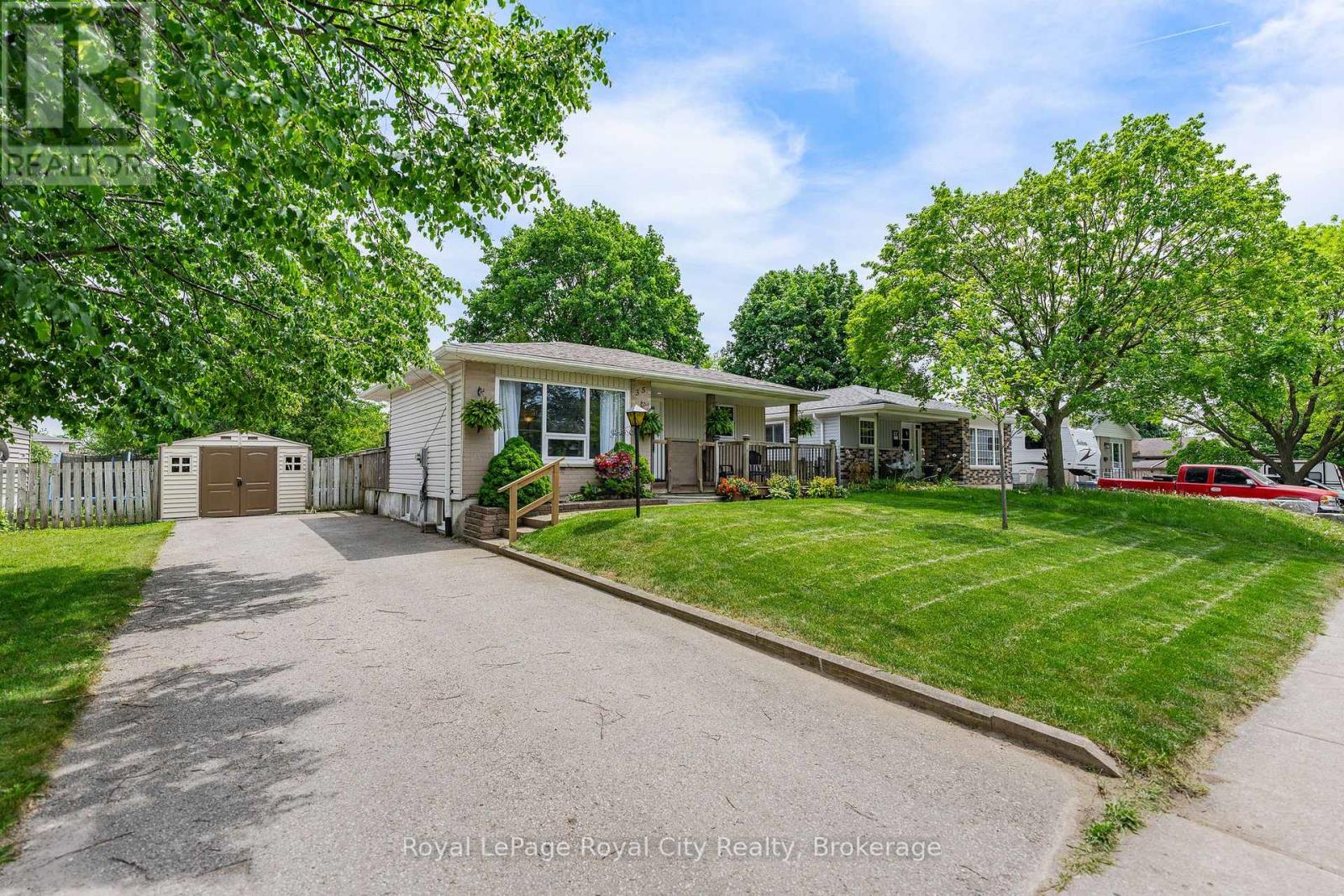 35 EASTVIEW ROAD - 1
