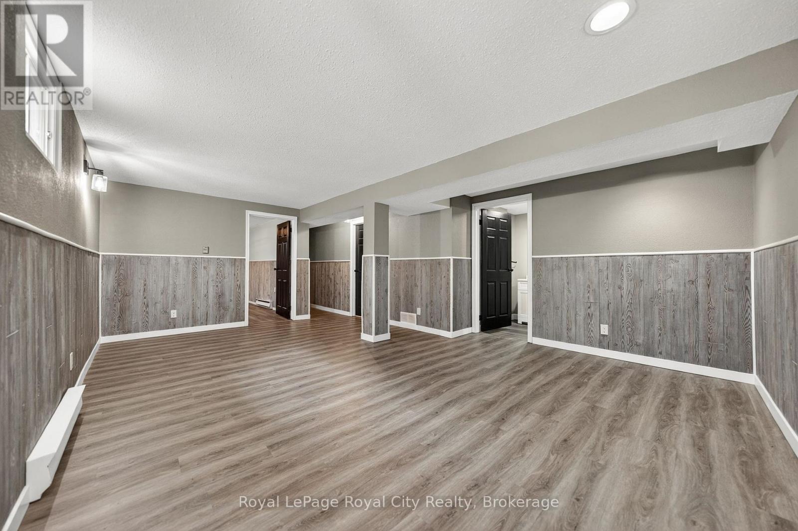 35 EASTVIEW ROAD - 16