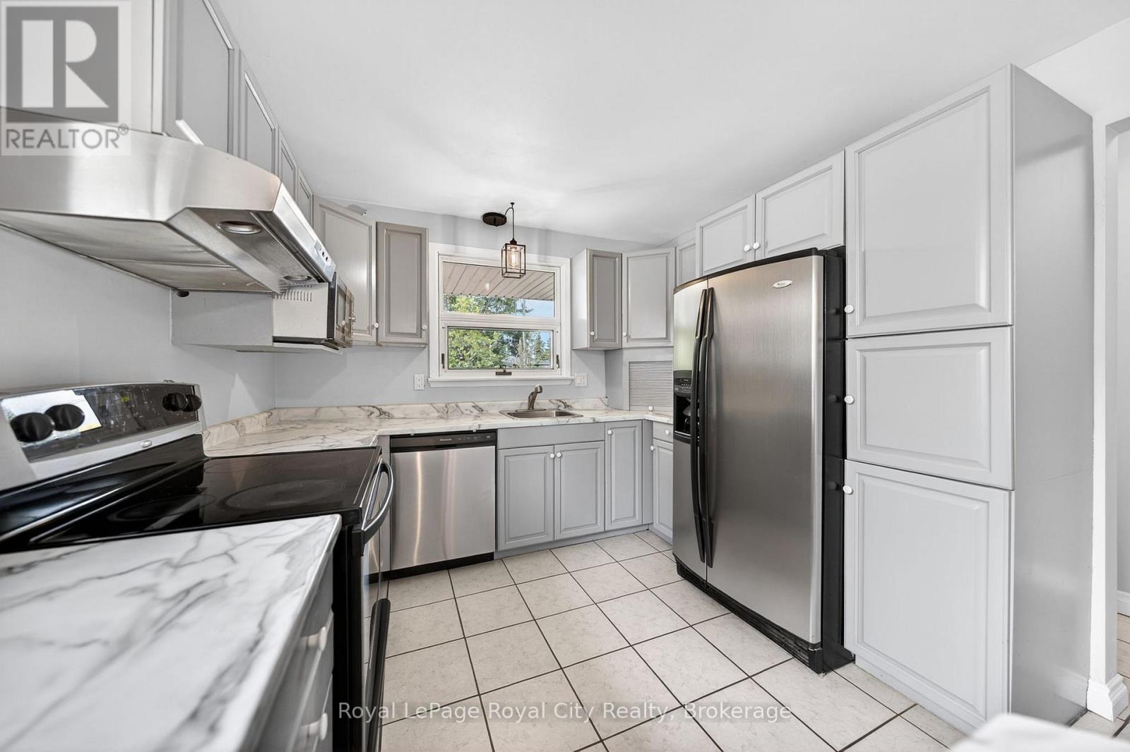 35 EASTVIEW ROAD - 8