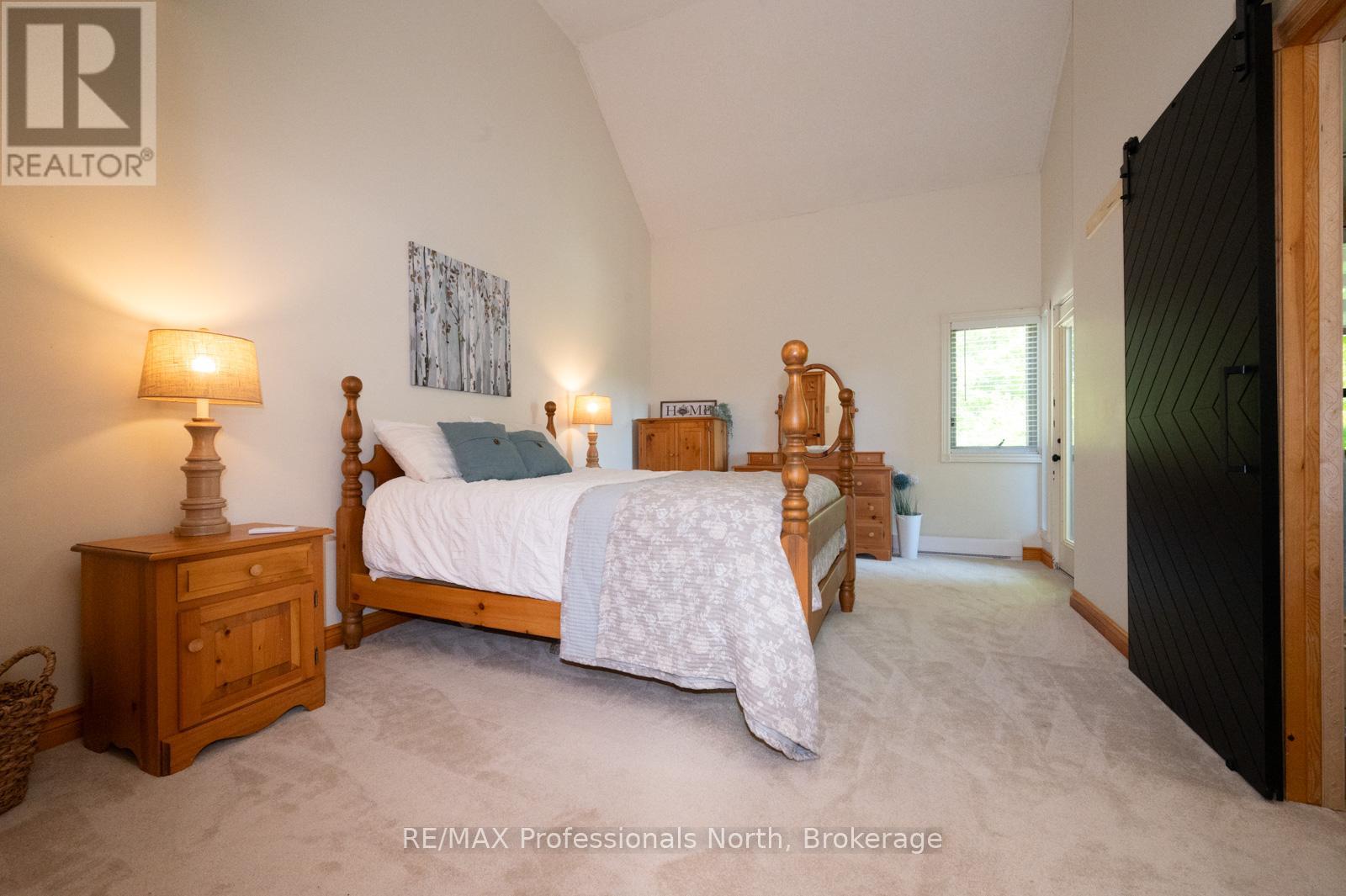 #121 121 GRANDVIEW HILLTOP DRIVE - Image 16