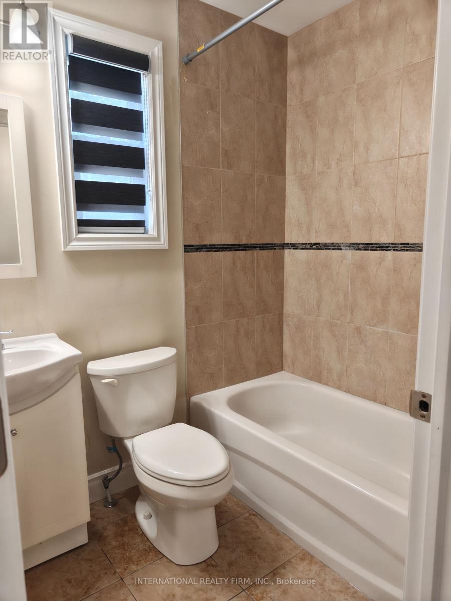 86 PATTERSON AVENUE - 12