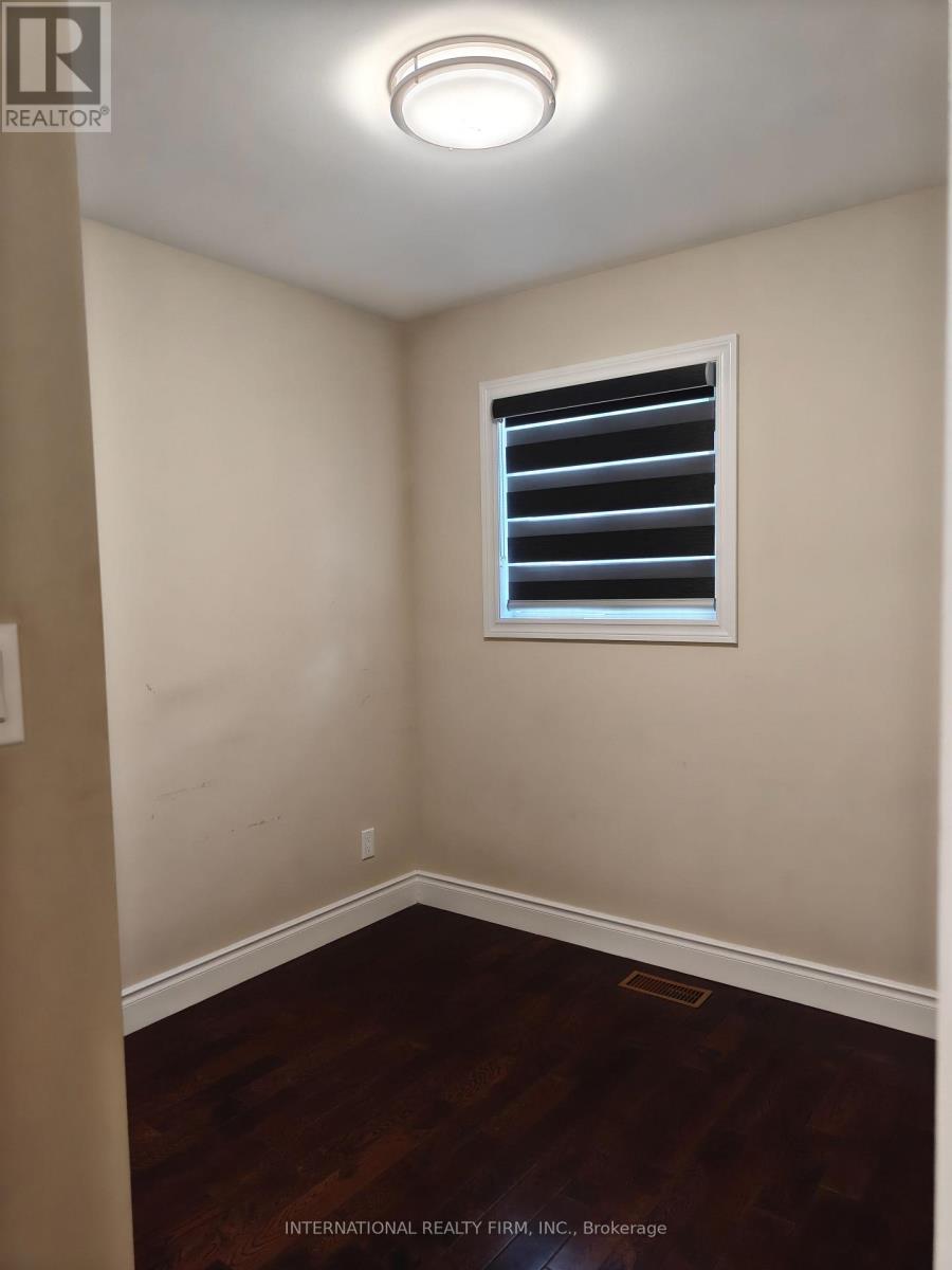 86 PATTERSON AVENUE - 16