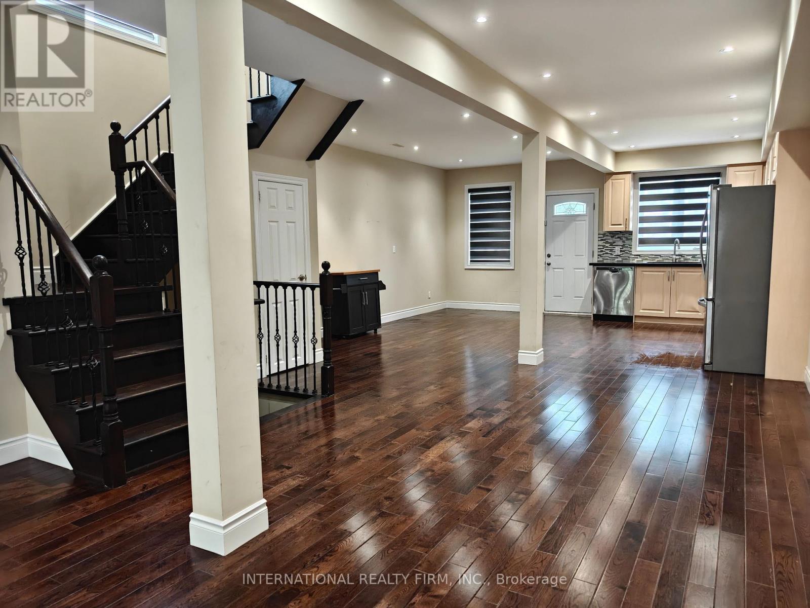 86 PATTERSON AVENUE - 4