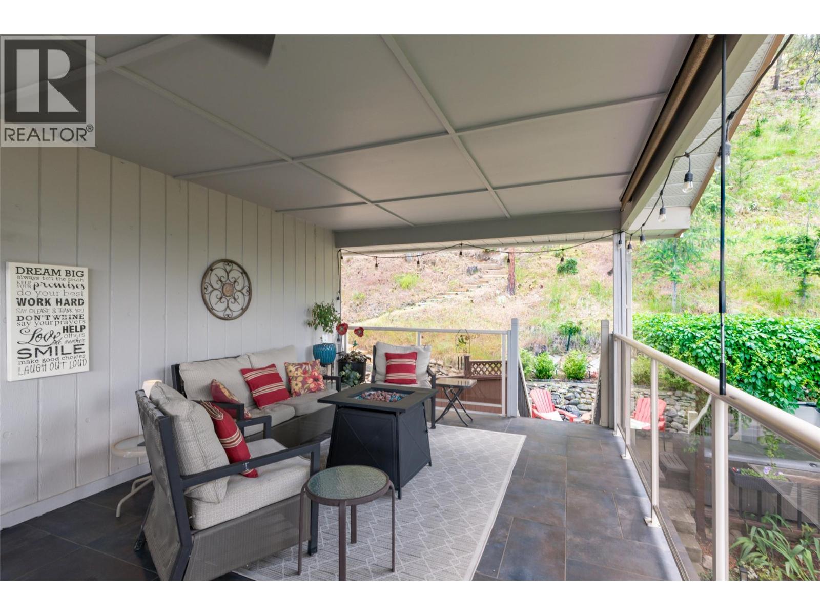 815 Steele Road - 18