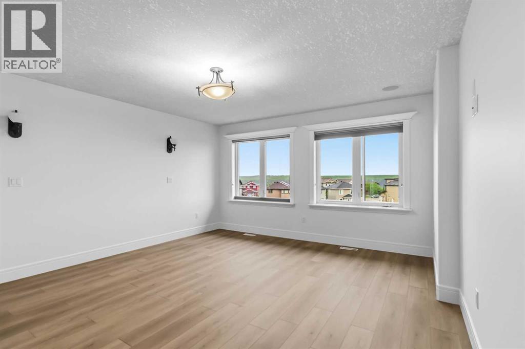 121 Diamondstone Ridge - 17