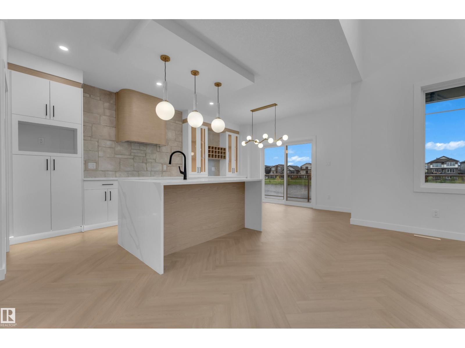 357 Linden LO - 17