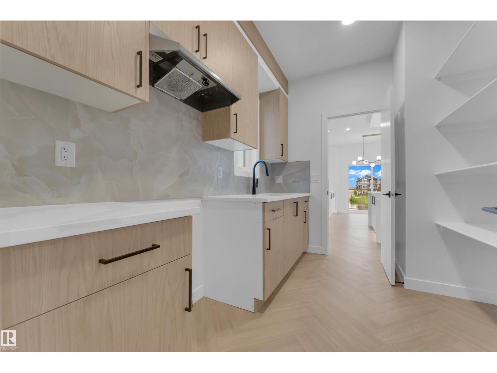 357 Linden LO - 11