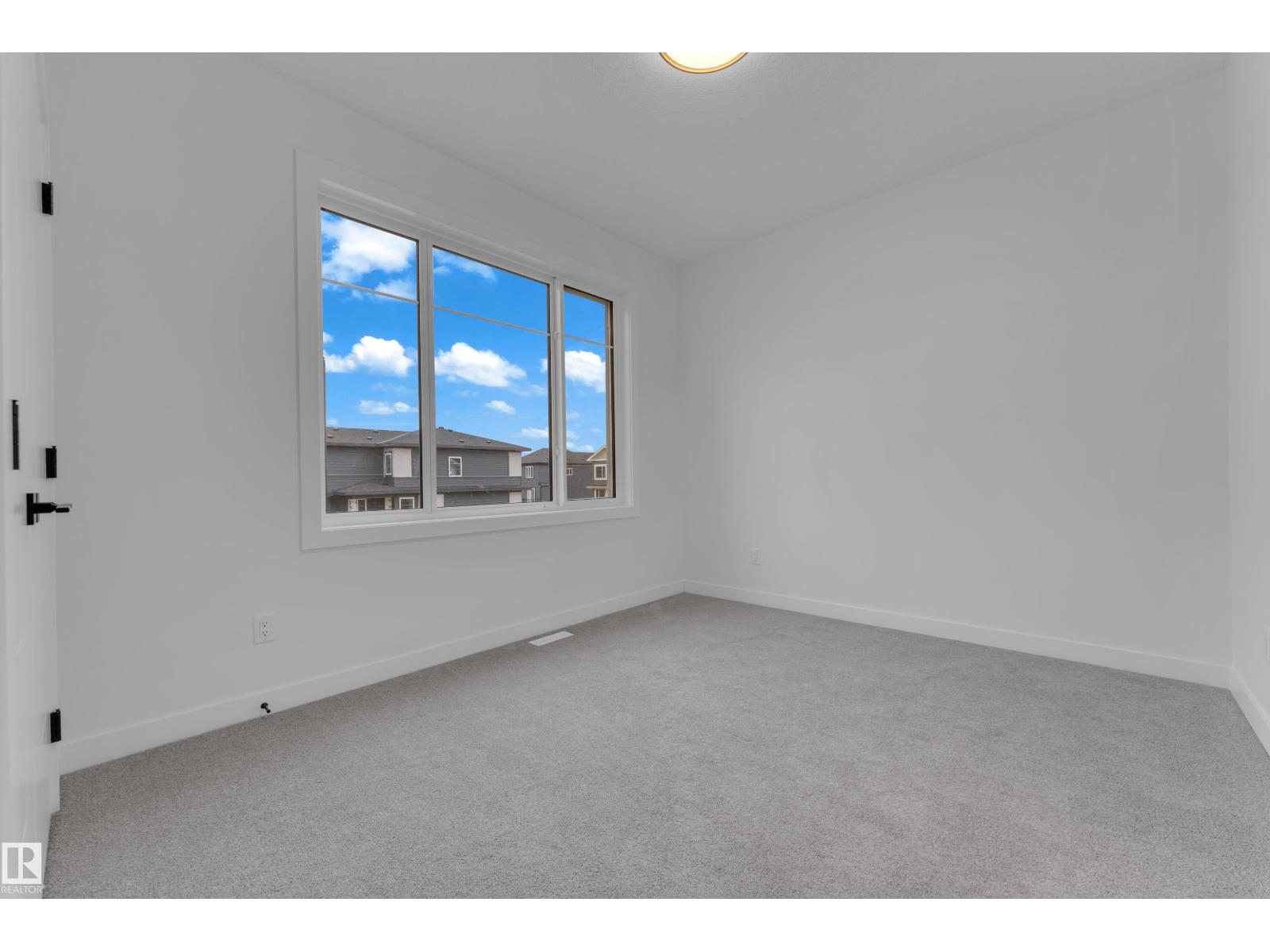 357 Linden LO - 38