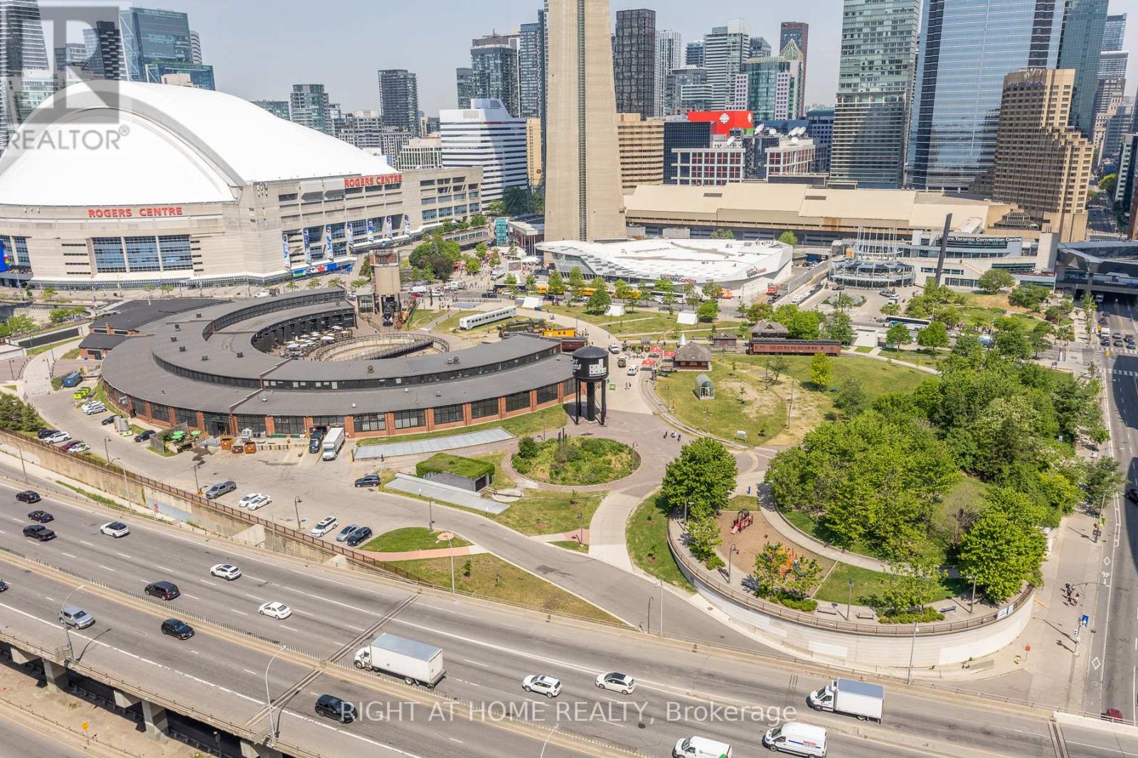 2801 (PH 1) - 228 QUEENS QUAY W - 44