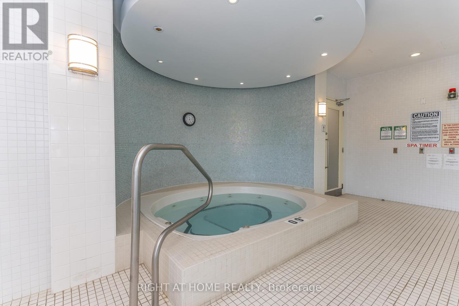 2801 (PH 1) - 228 QUEENS QUAY W - 47