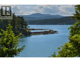 248 Leighton Lane, Mayne Island, BC V0N2J2 Photo 56