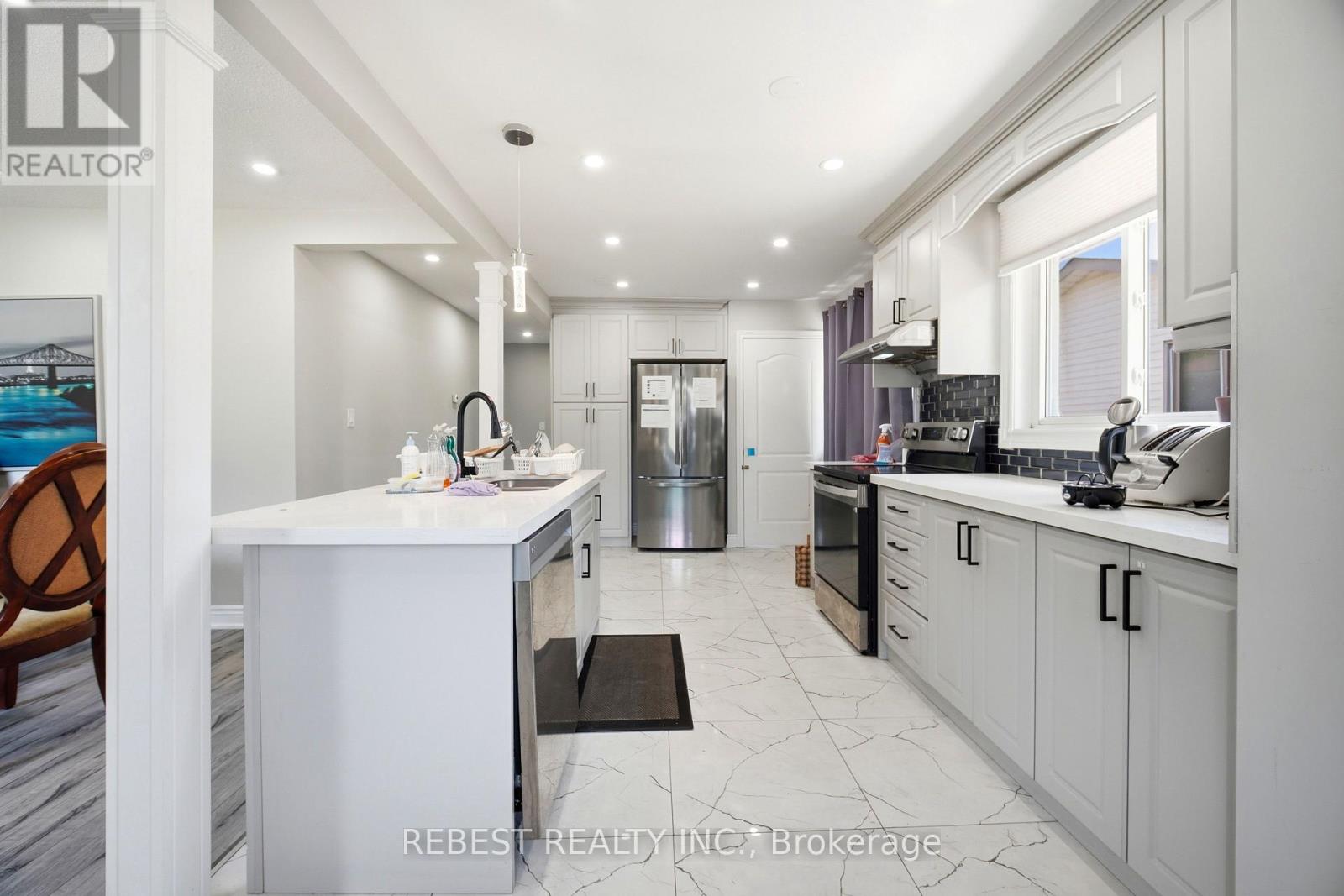 66 DARLINGTON DRIVE - 7
