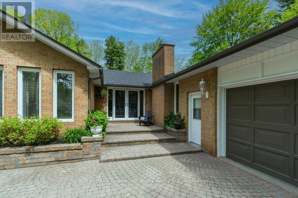256 COLONIAL DRIVE - 4
