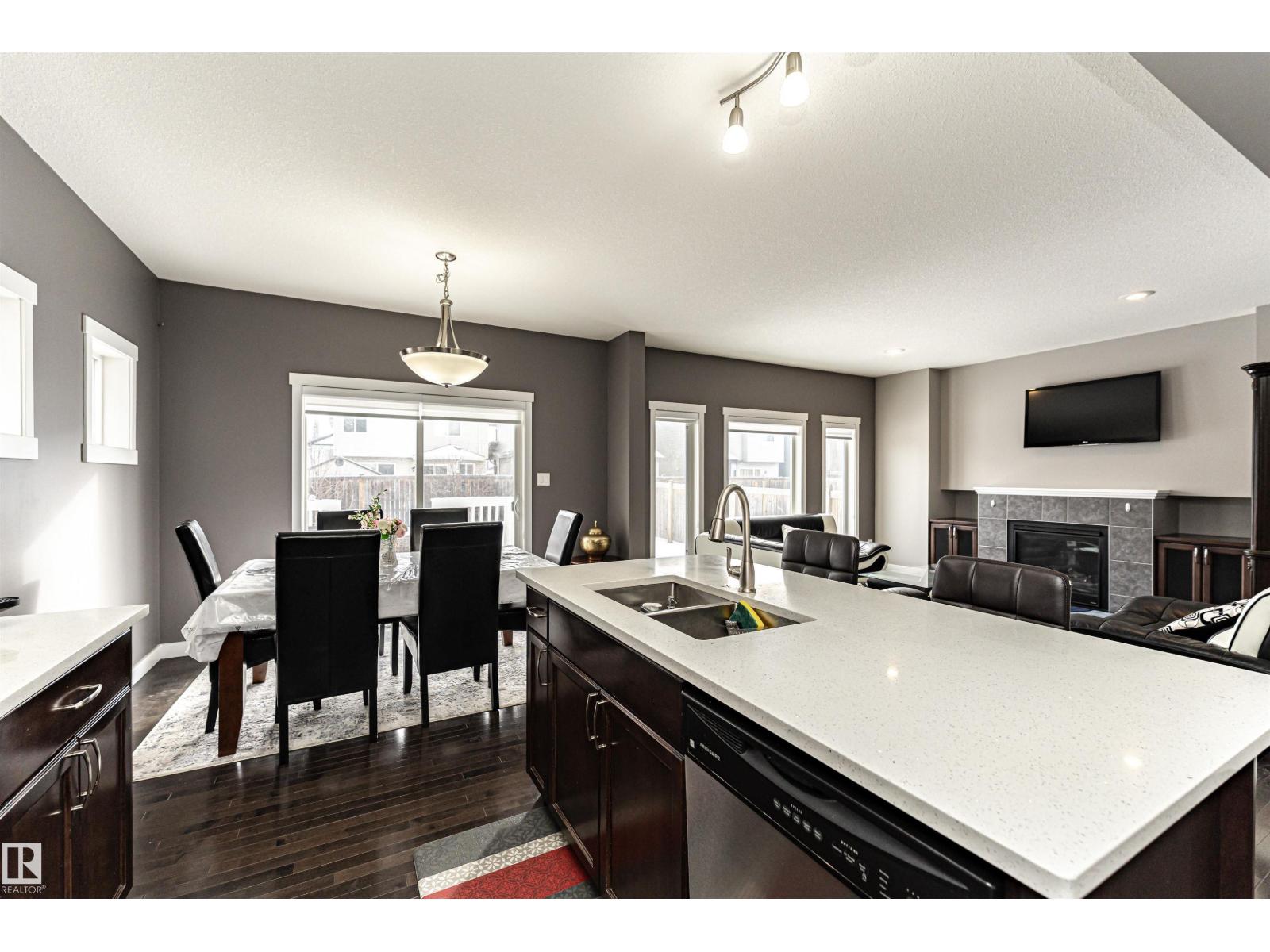115 57 ST SW - 14