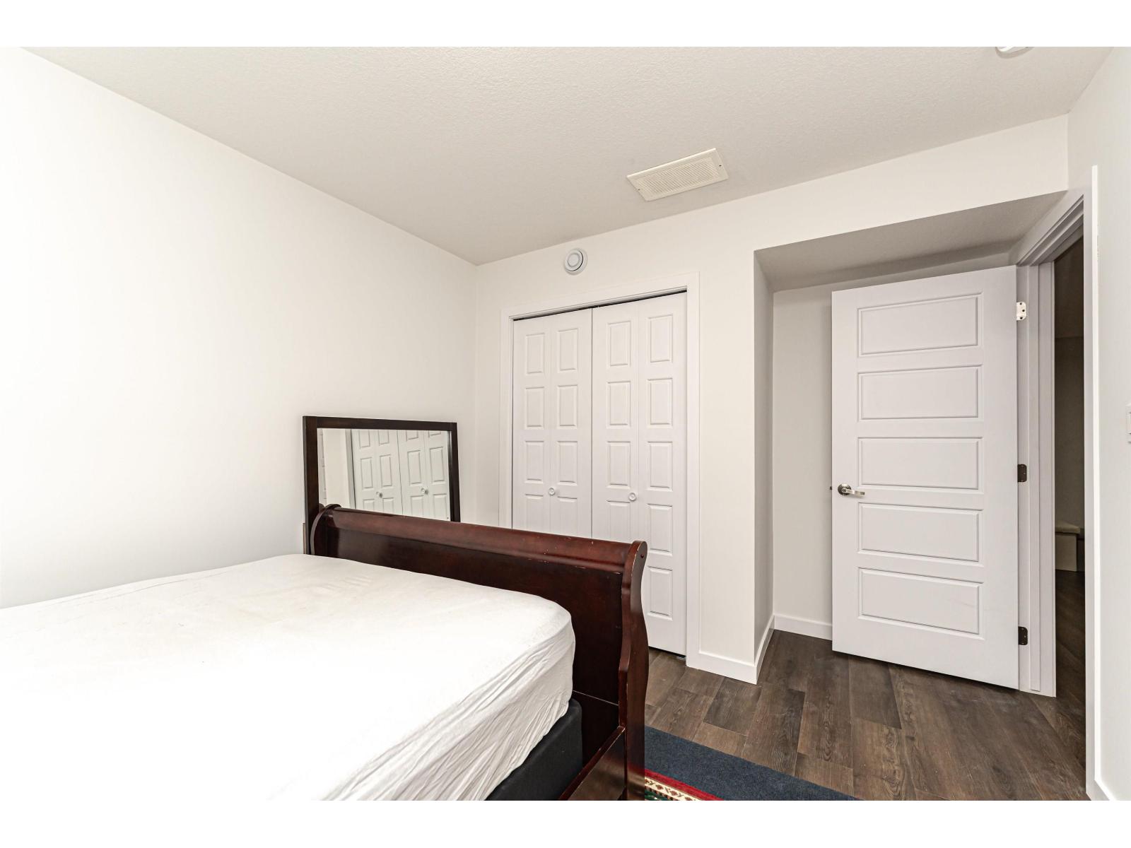 115 57 ST SW - 56