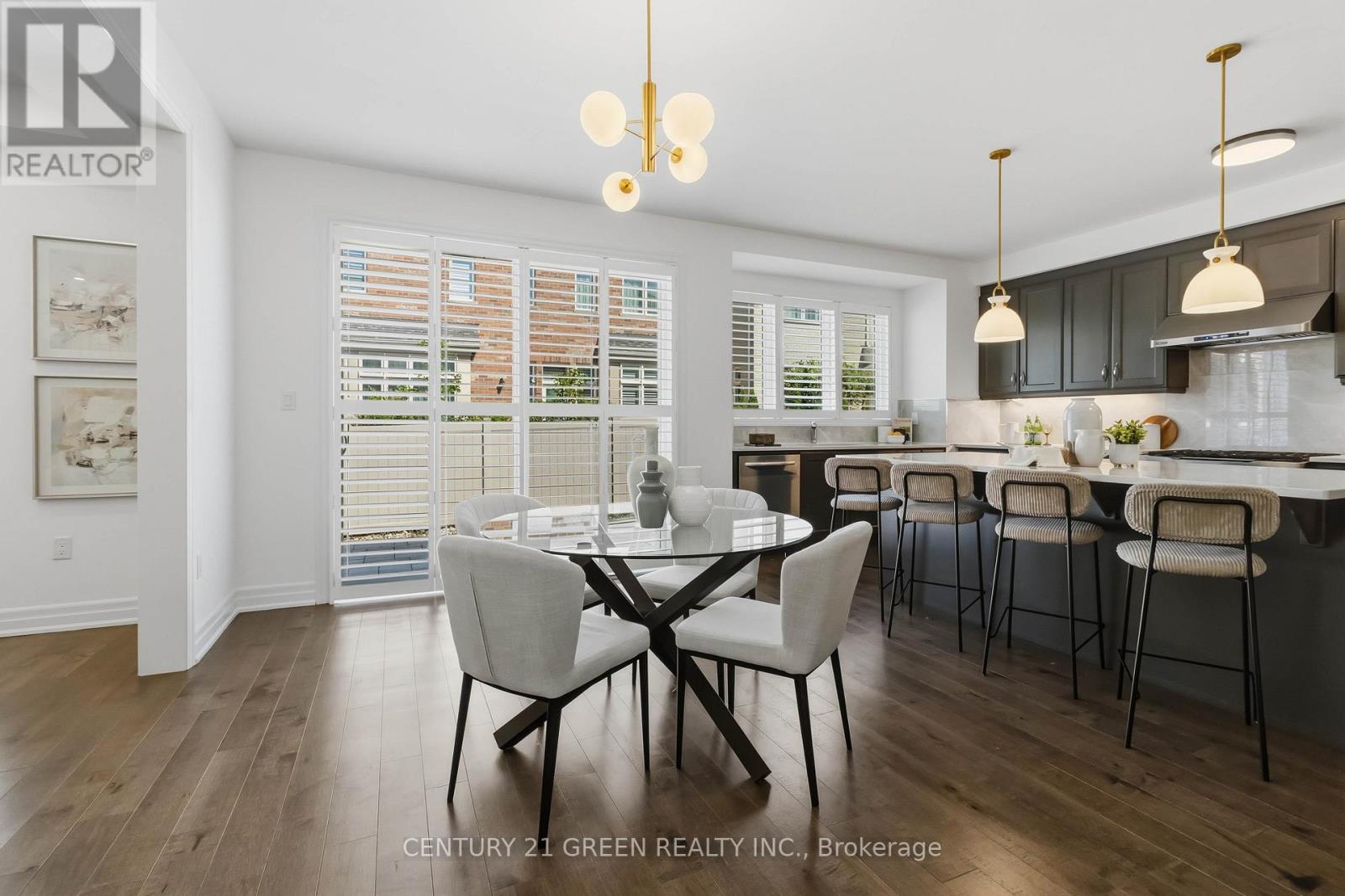 140 MAGNOLIA CRESCENT - 12