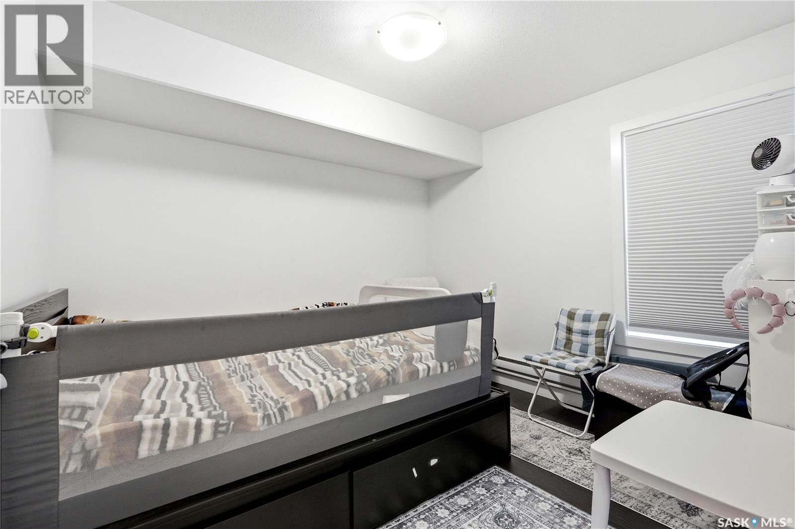 #5 401 L AVENUE S - 17