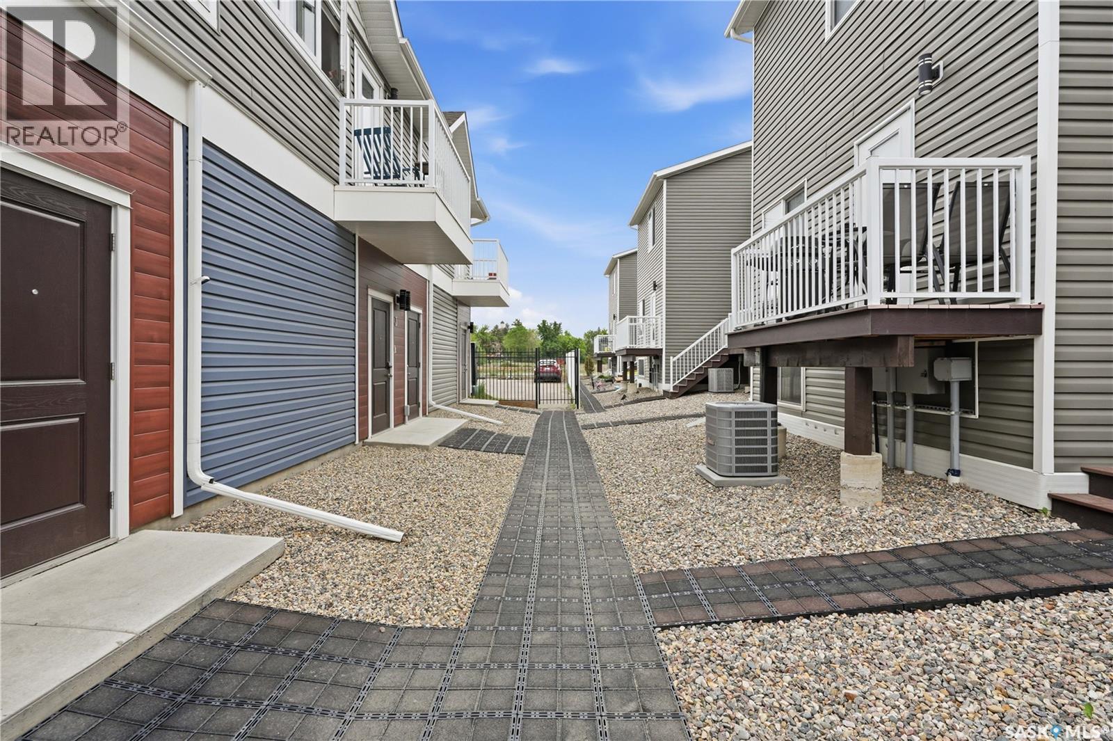 #5 401 L AVENUE S - 24