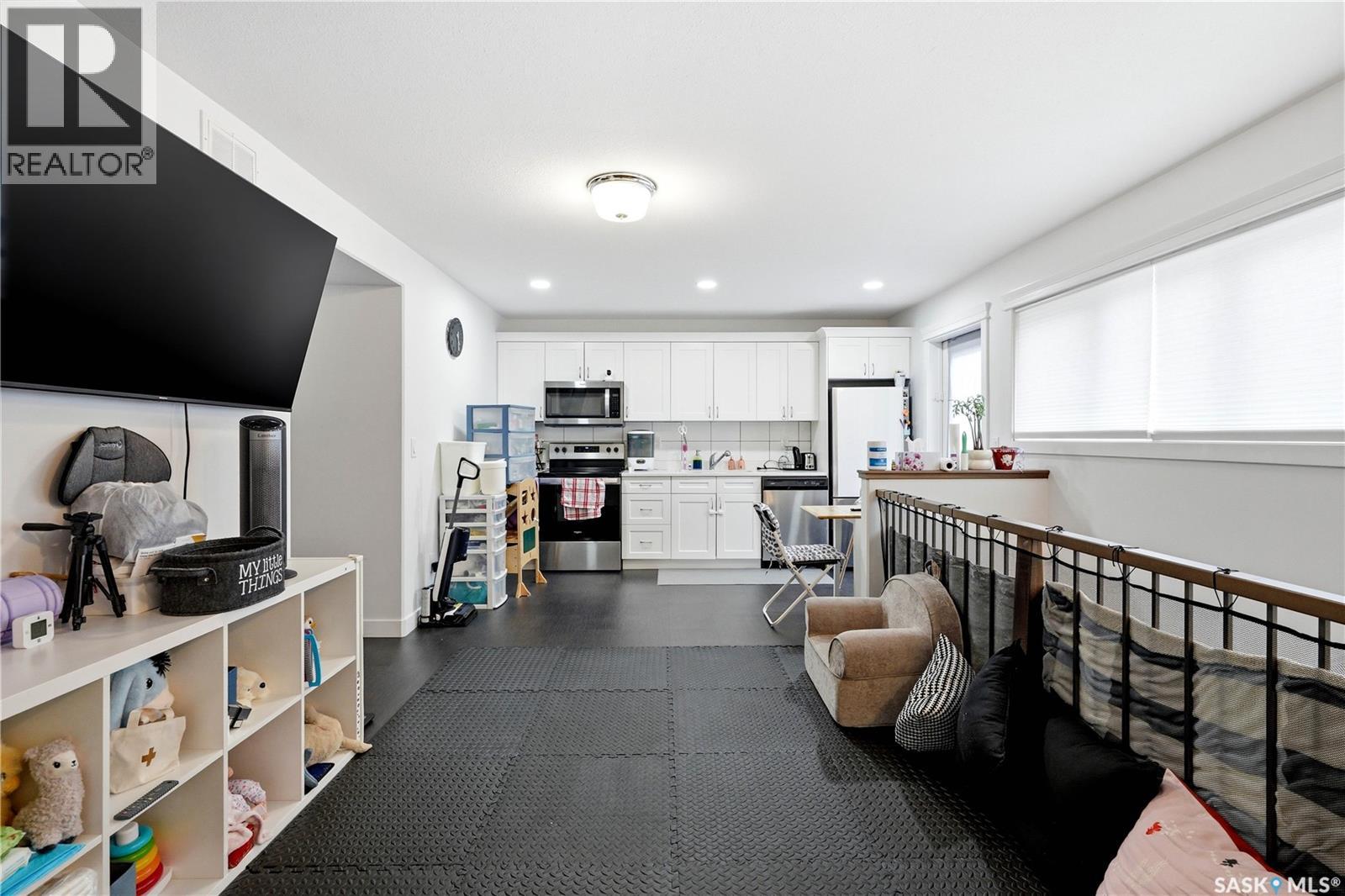 #5 401 L AVENUE S - 5