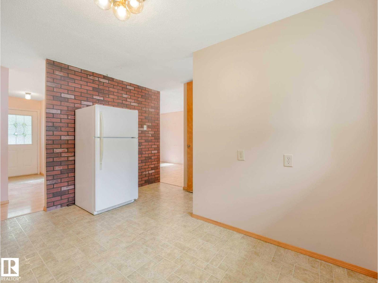 11 SALINA DR — photo 14