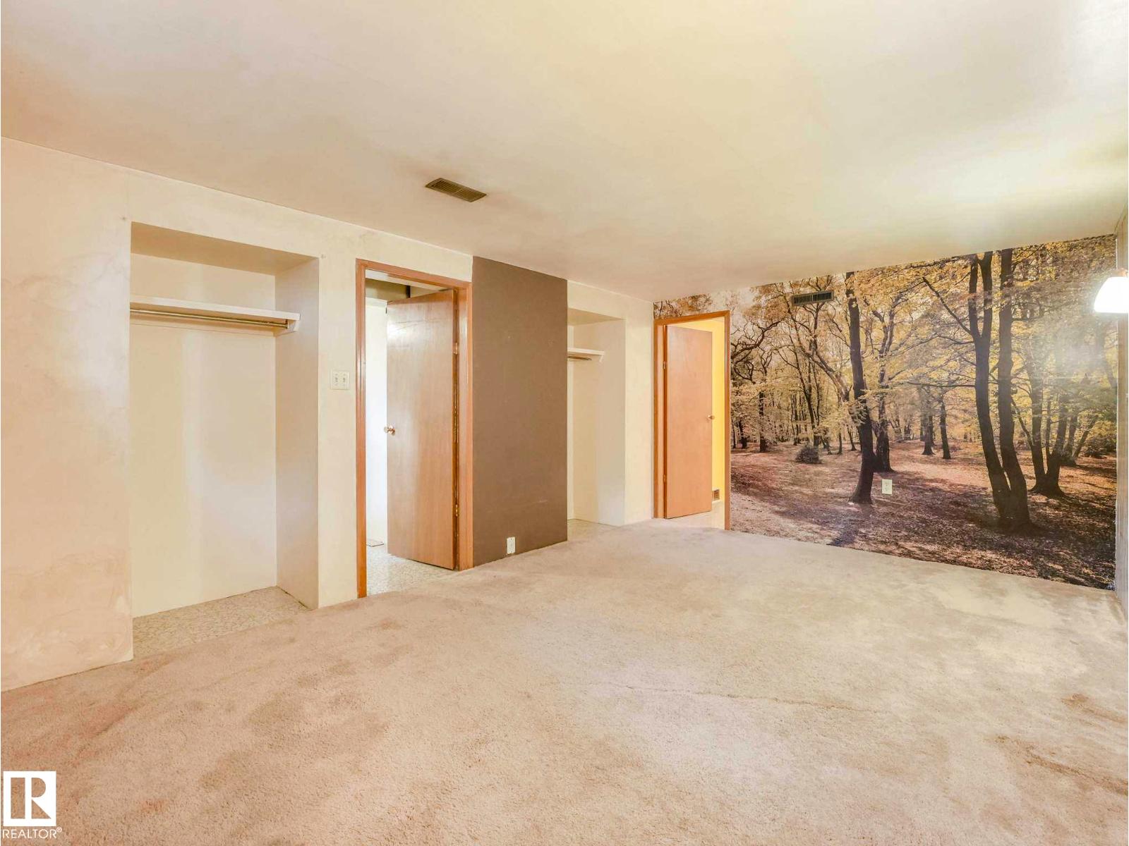 11 SALINA DR — photo 29