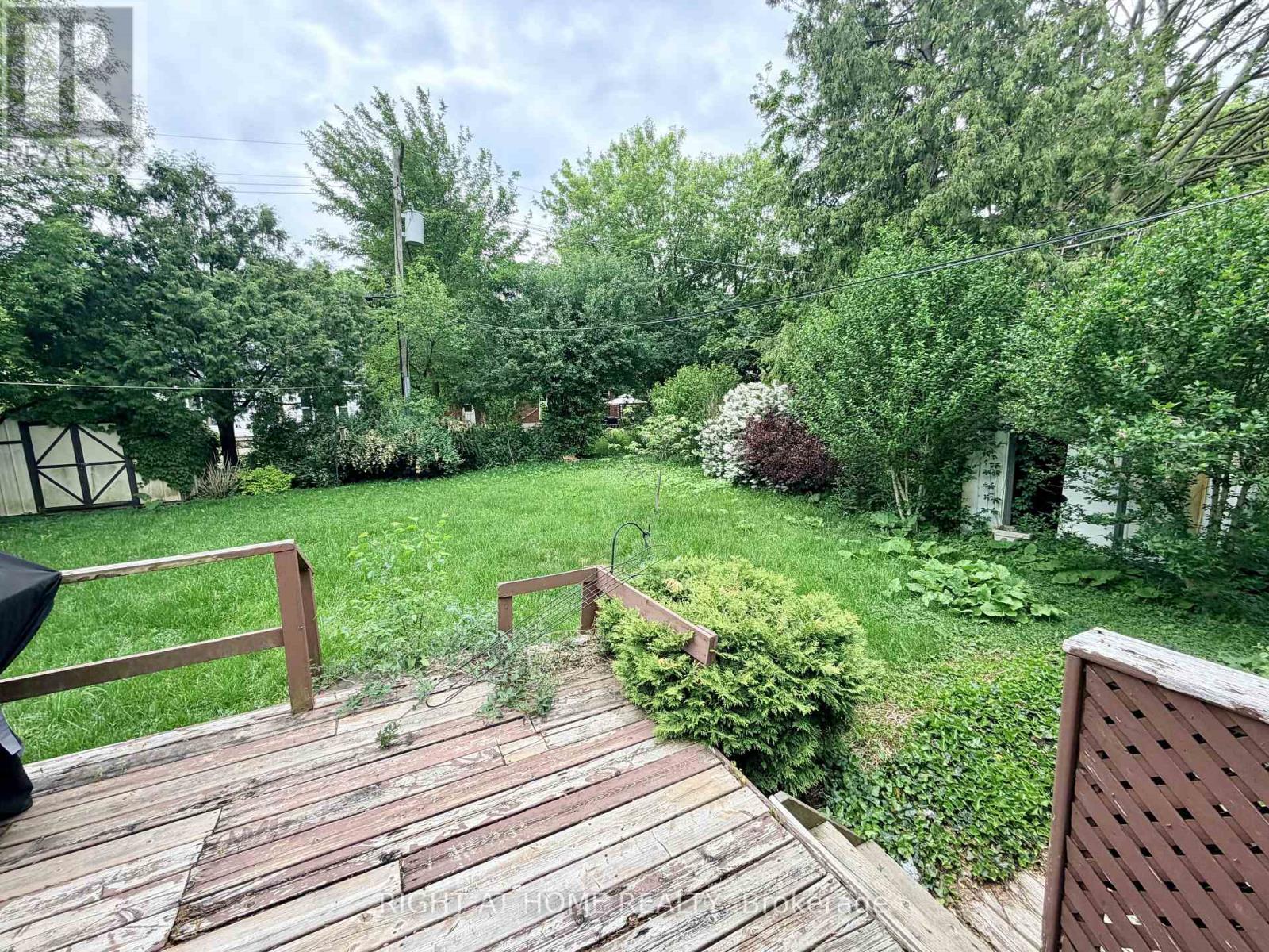 376 RIDGEWOOD CRESCENT - 47
