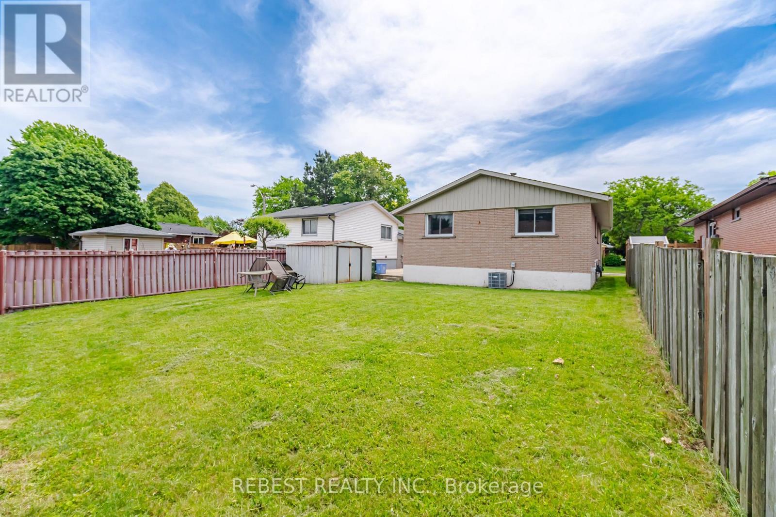 66 DARLINGTON DRIVE - 27