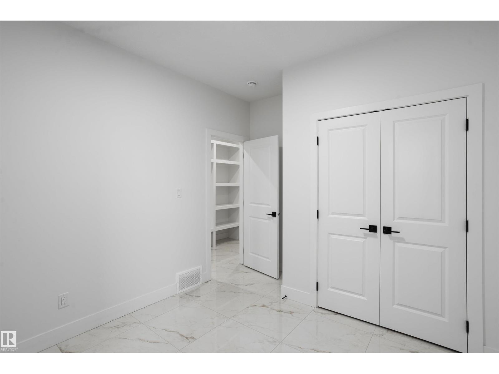 3034 7A AV SW — photo 6