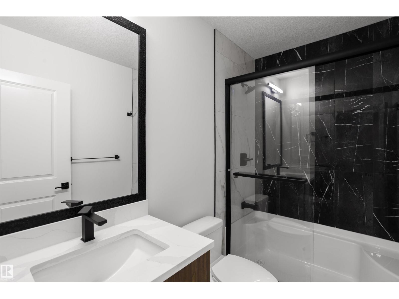 3034 7A AV SW — photo 9
