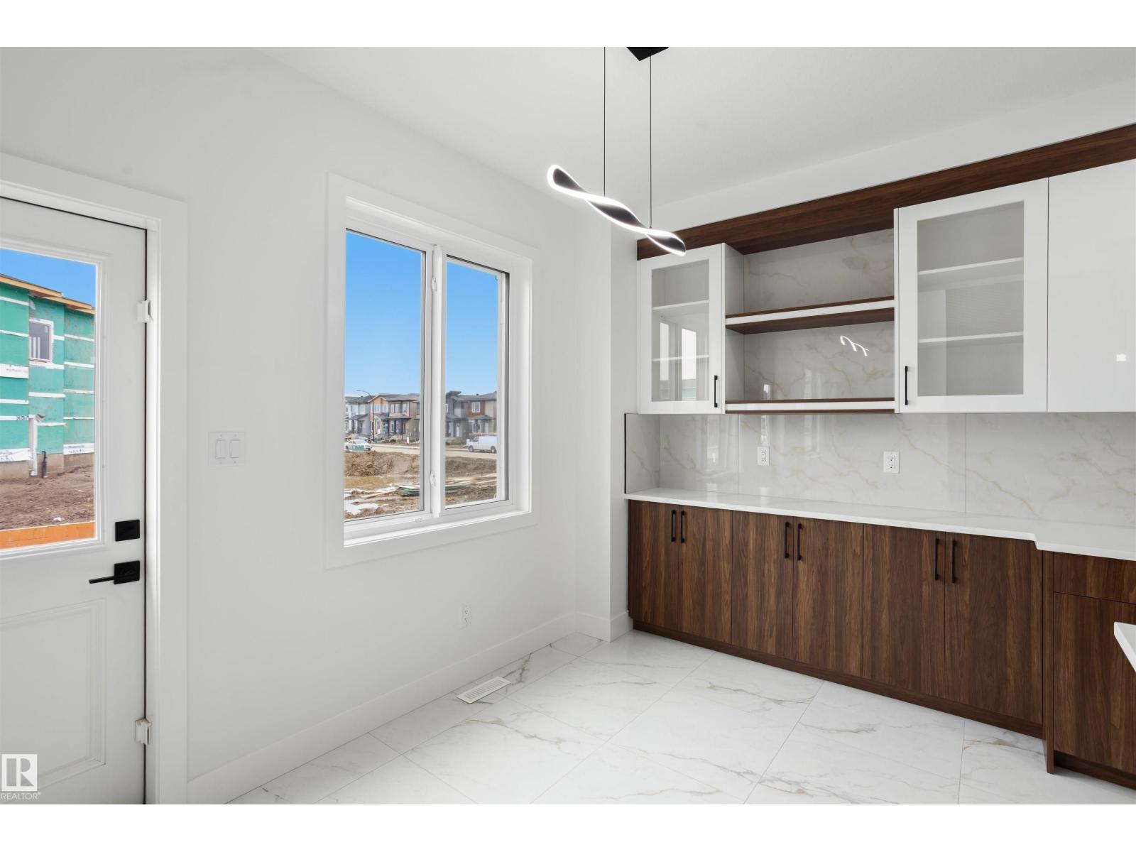 3034 7A AV SW — photo 13