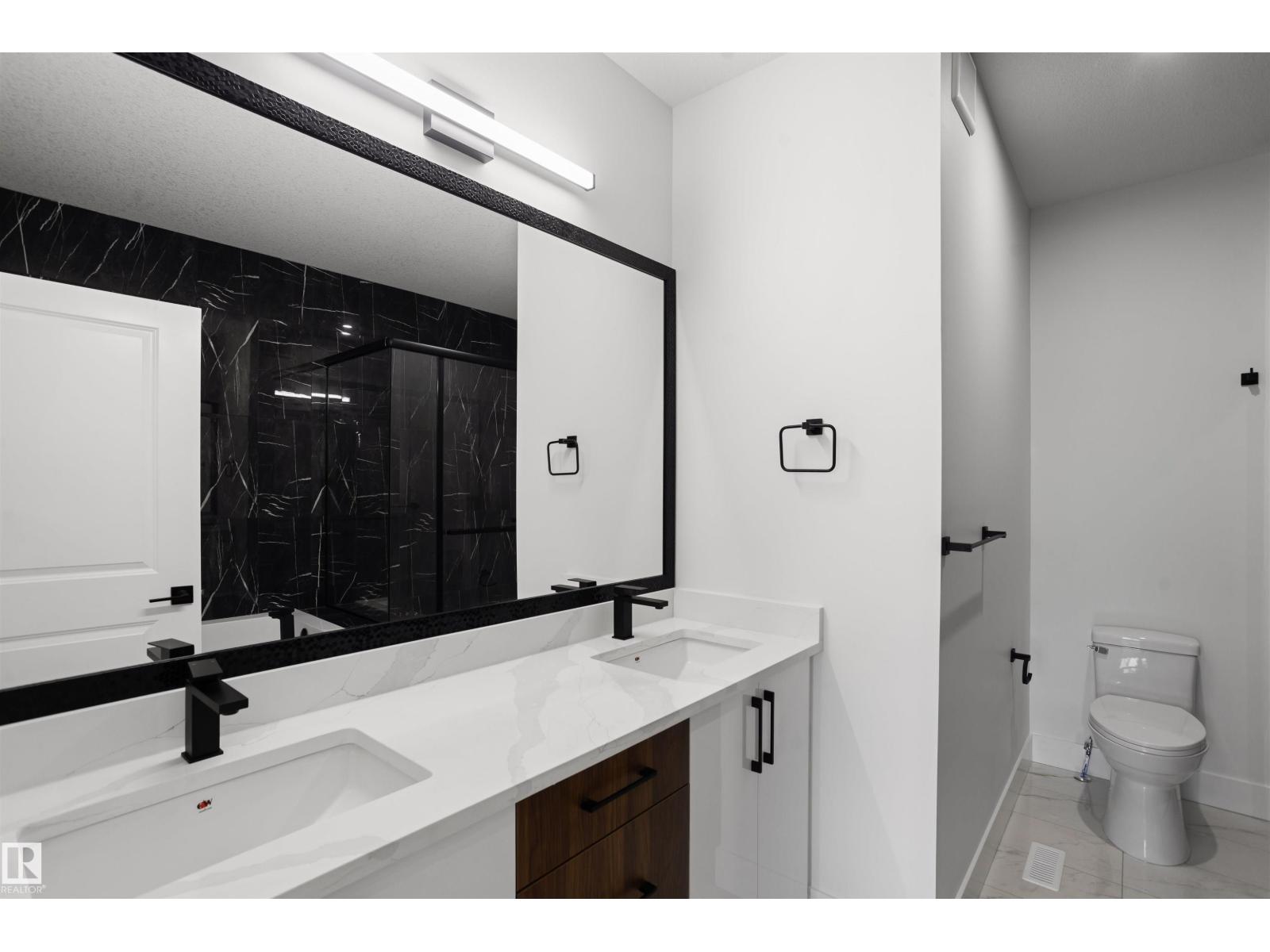 3034 7A AV SW — photo 29