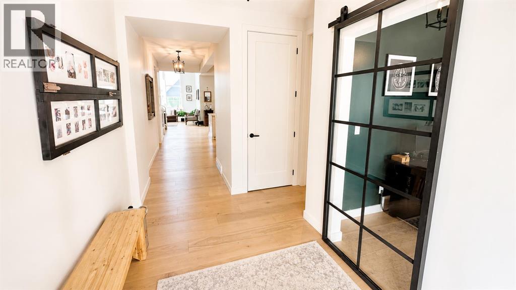 26 Bluerock Avenue SW - 5