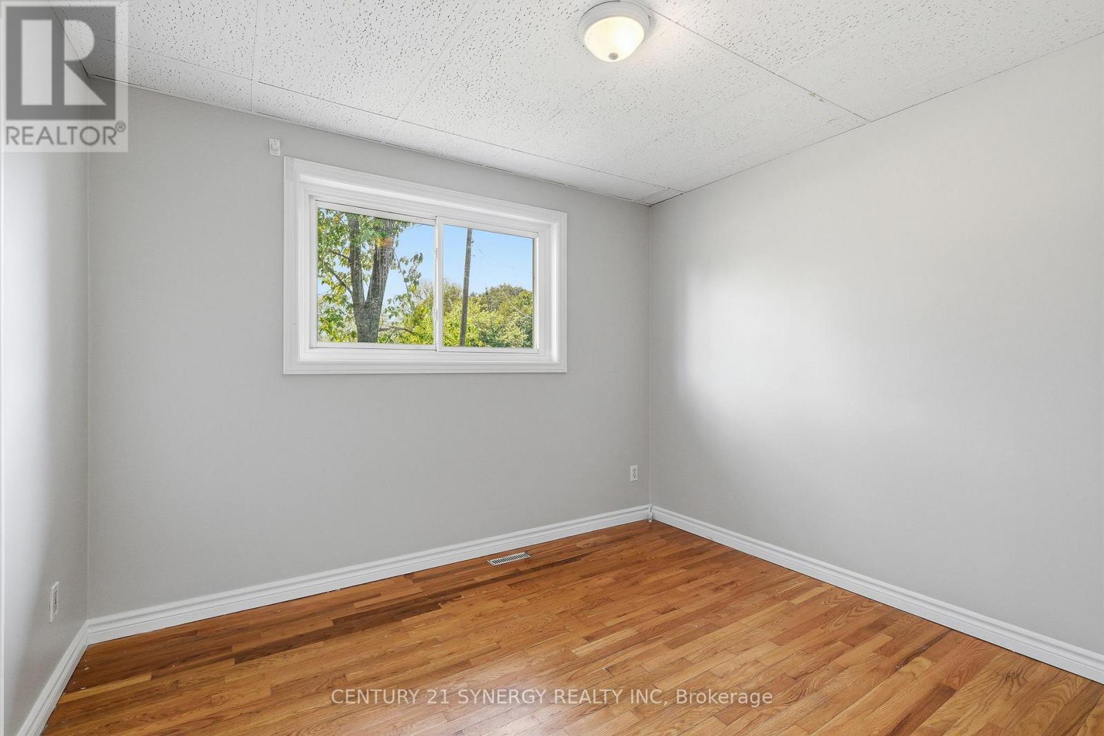 3941 SHIRLEY AVENUE - 12