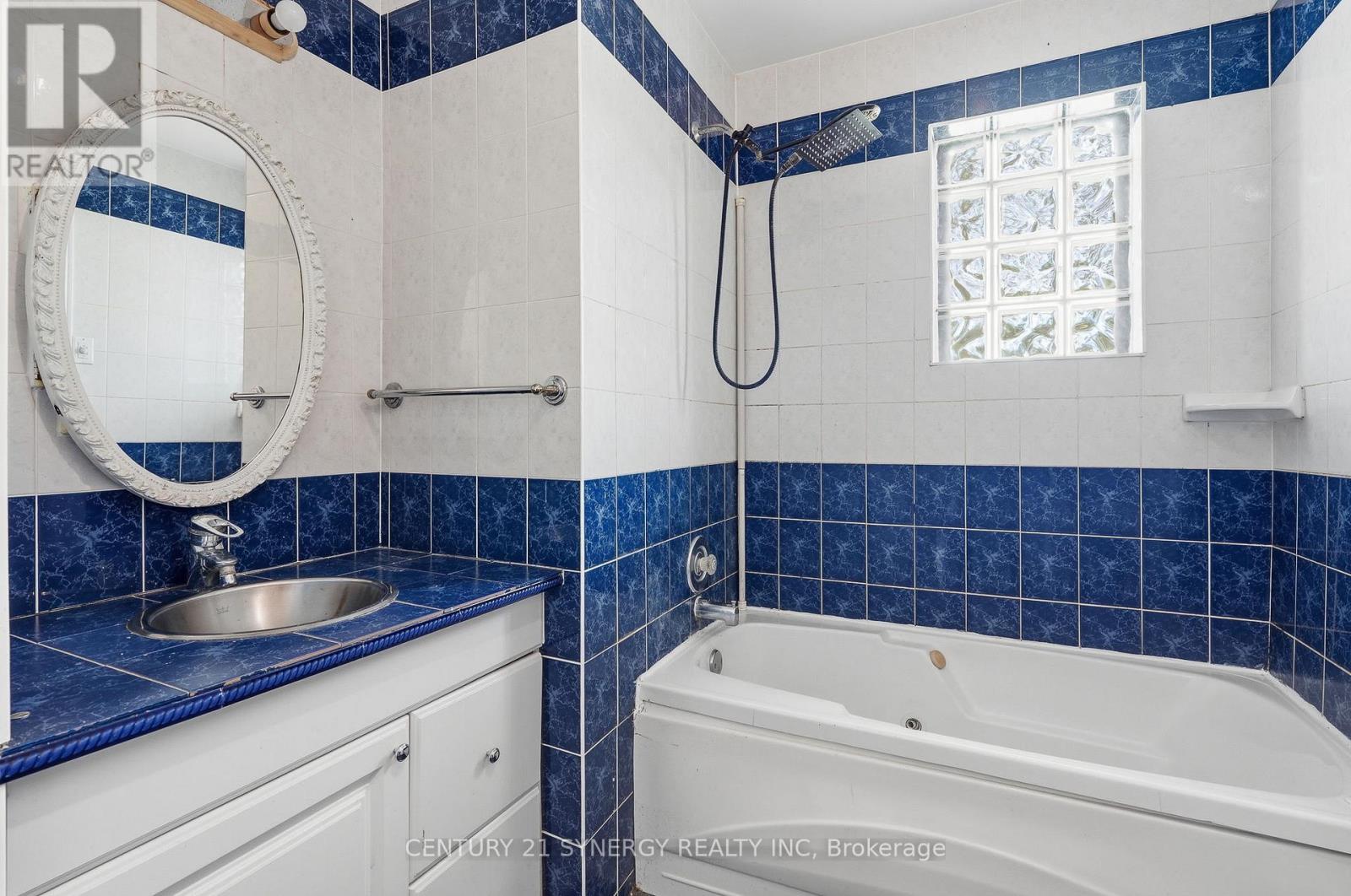 3941 SHIRLEY AVENUE - 15