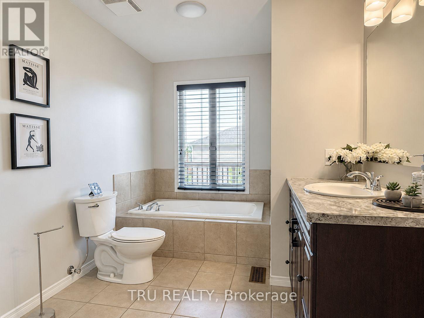 2315 LAVAL STREET - 10