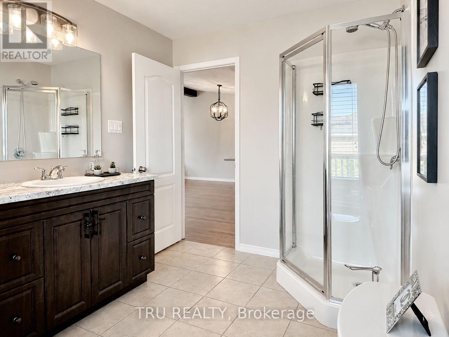 2315 LAVAL STREET - 11