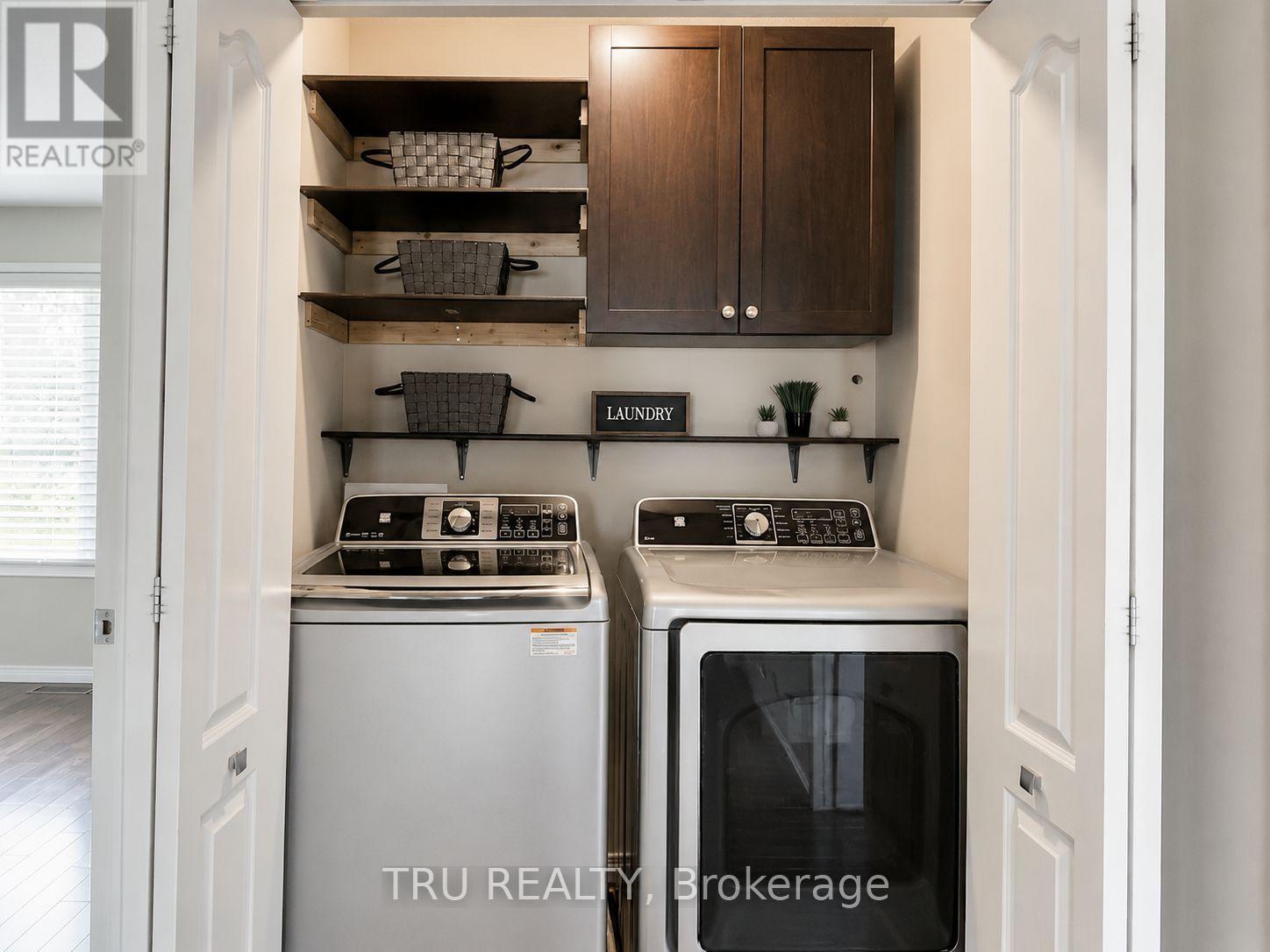 2315 LAVAL STREET - 12