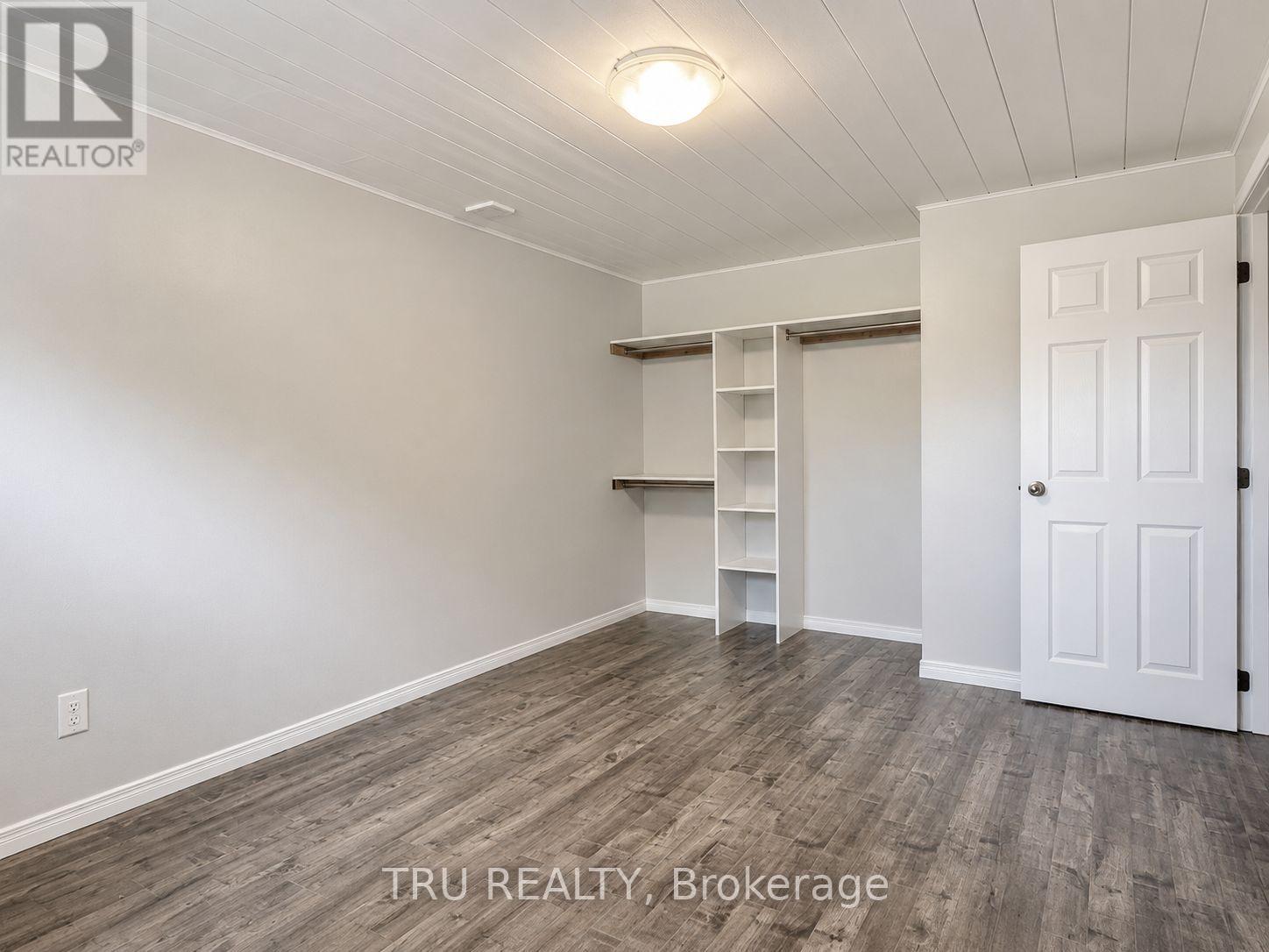 2315 LAVAL STREET - 26