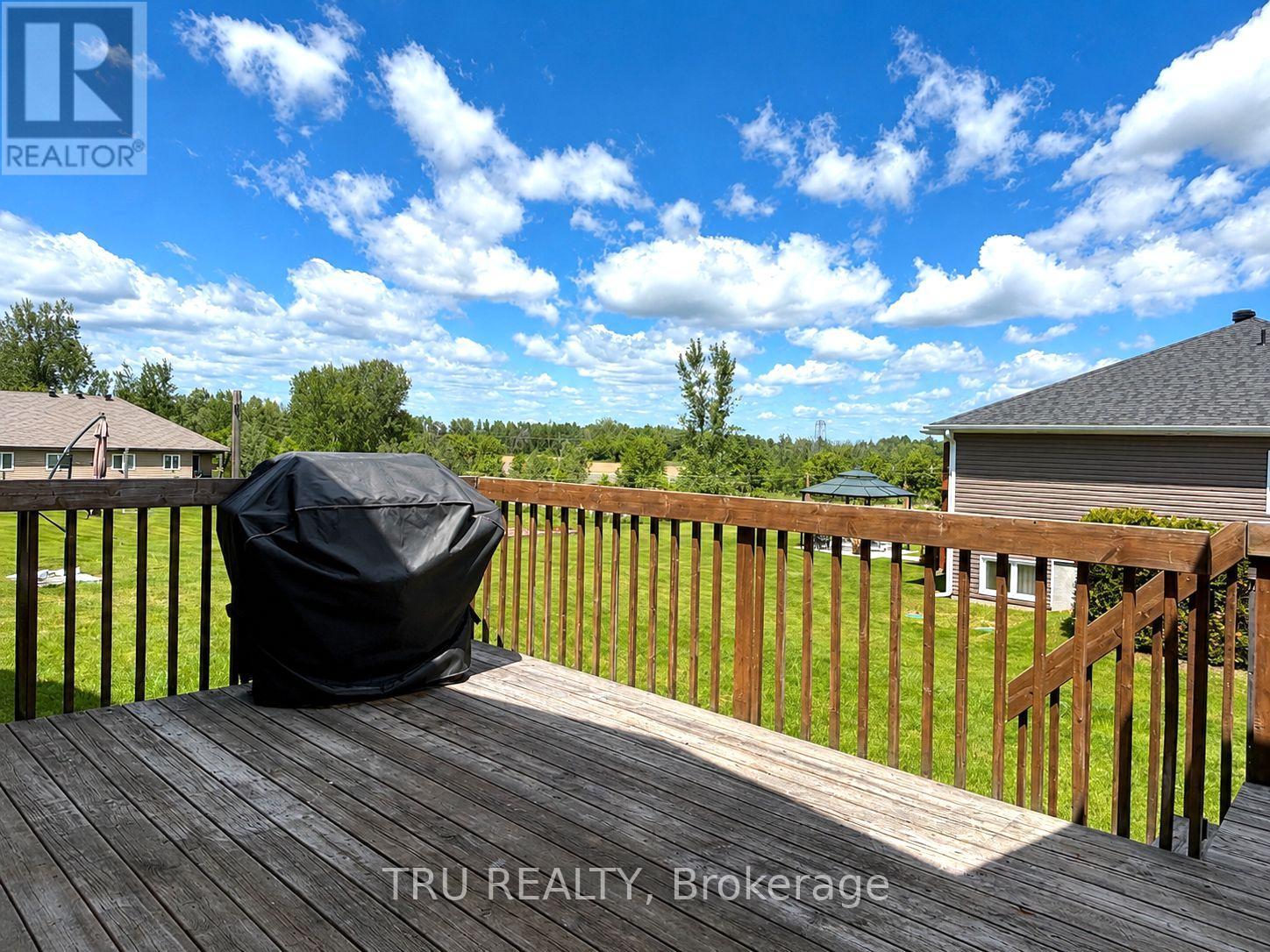 2315 LAVAL STREET - 30