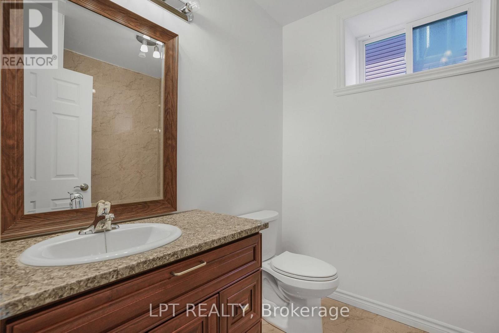 1041 JACYNTHE STREET - 26