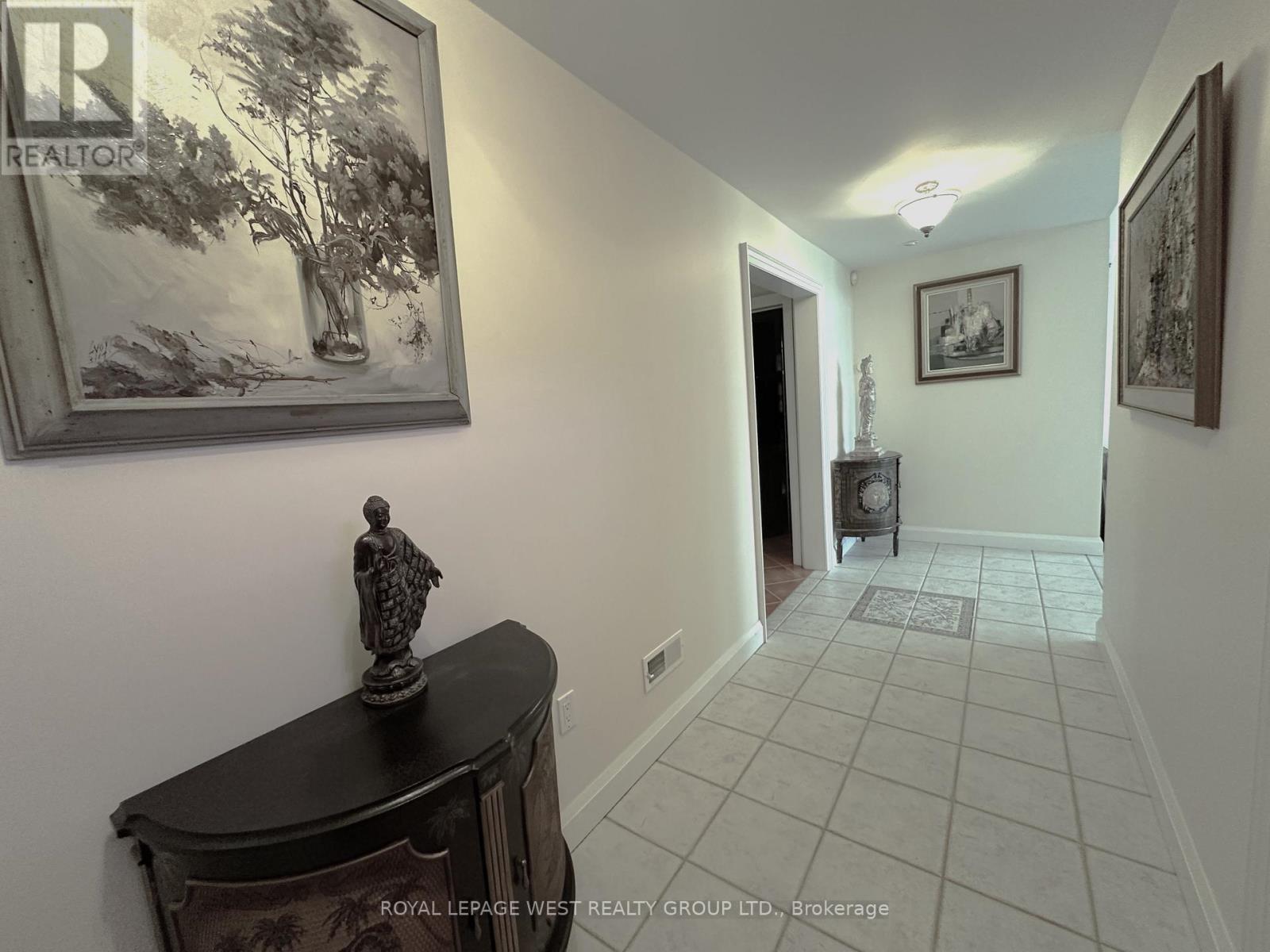 107 NAWAUTIN DRIVE S - 18