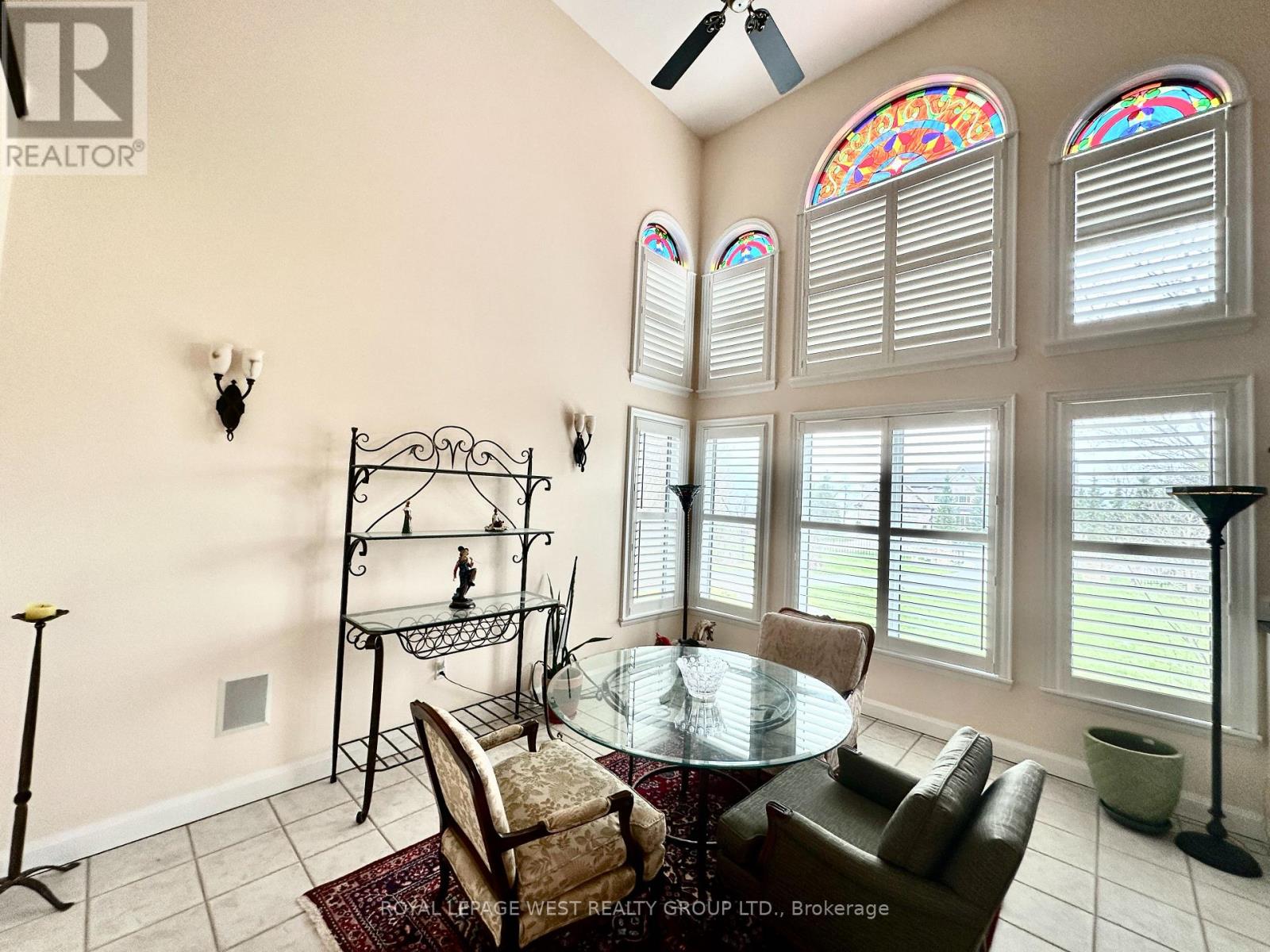 107 NAWAUTIN DRIVE S - 16