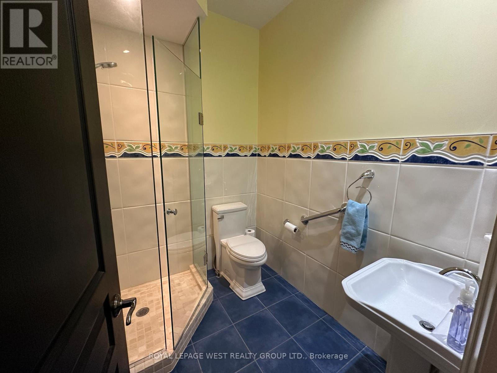 107 NAWAUTIN DRIVE S - 13